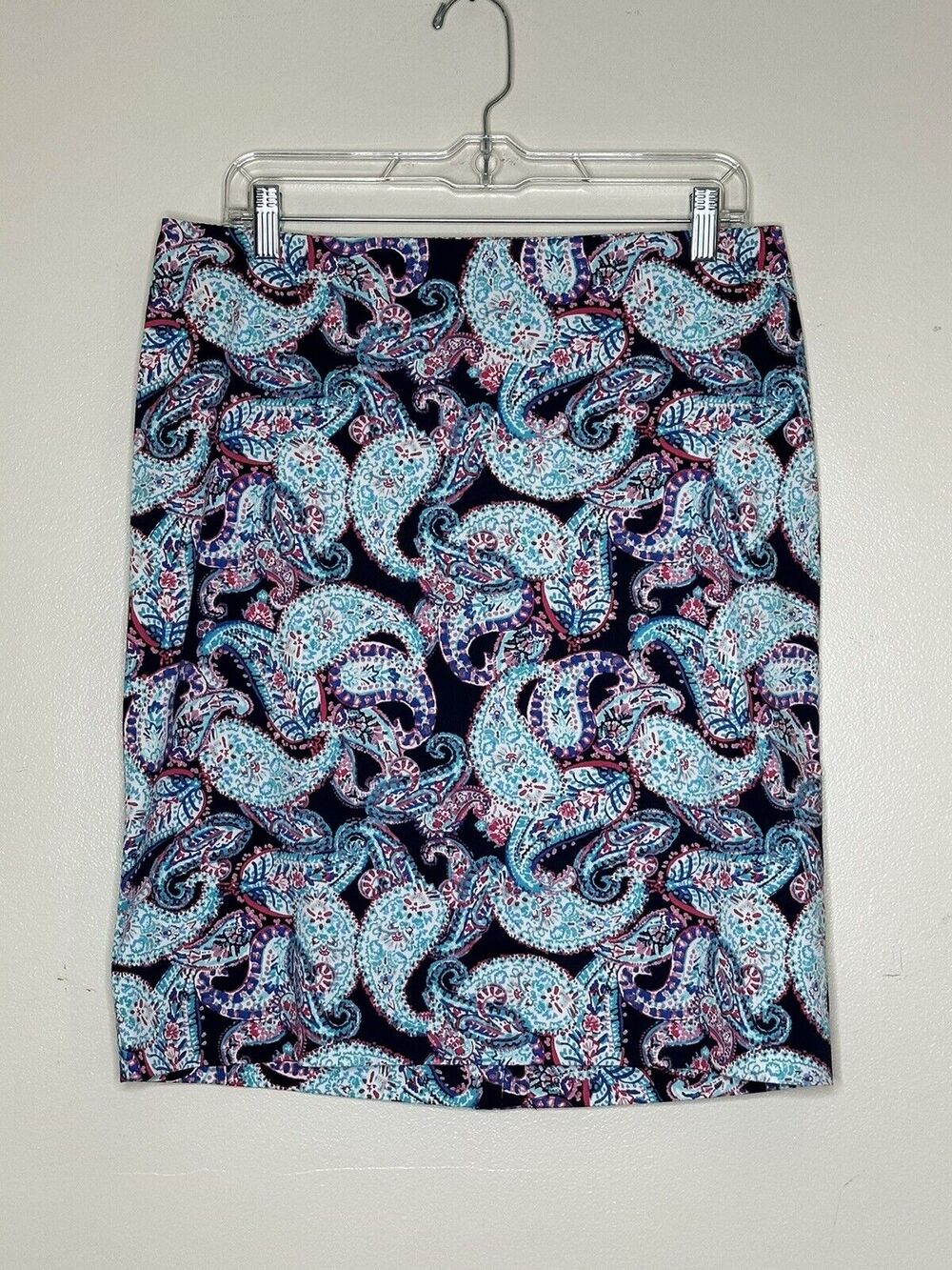 Talbots Navy Paisley Pencil Skirt Woman’s Size 12P Petite Back Zip Knee Length